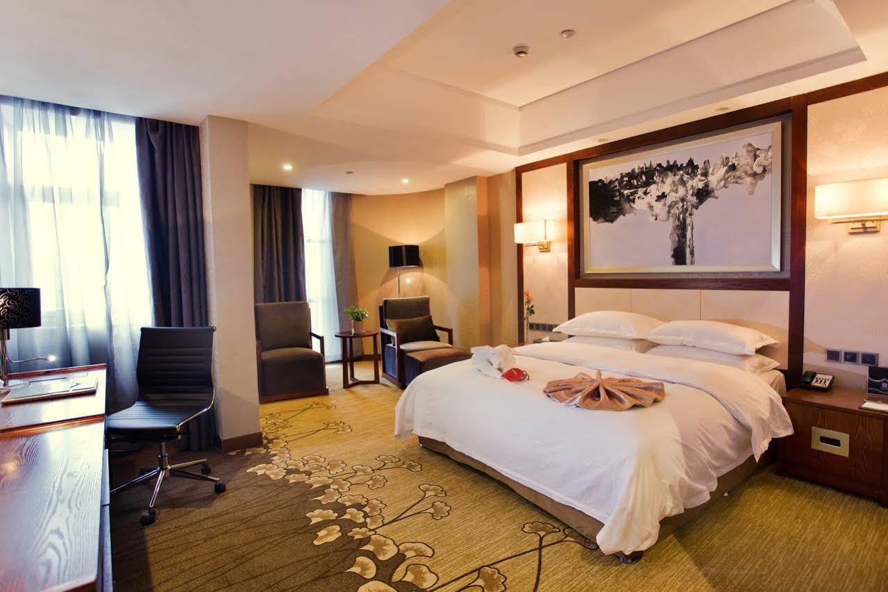 Joymoon Hotel Hoàng Sơn Ngoại thất bức ảnh